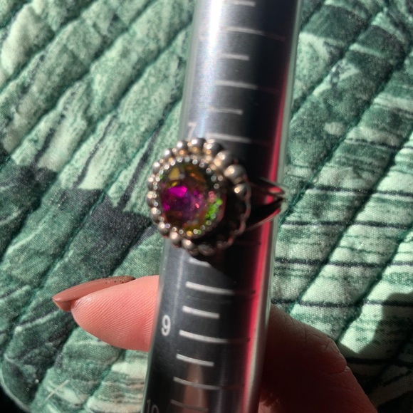 Simply obsessed dainty colorful ring - Picture 4 of 7